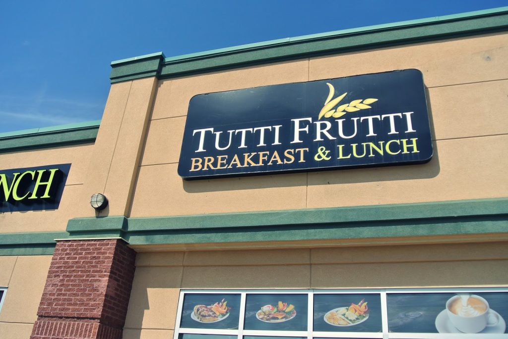 Tutti Frutti exterior